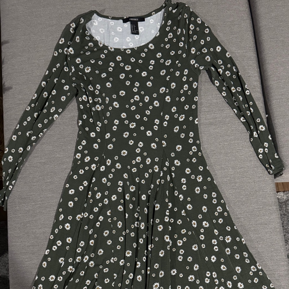 Forever 21 Olive Floral Long Sleeve Dress